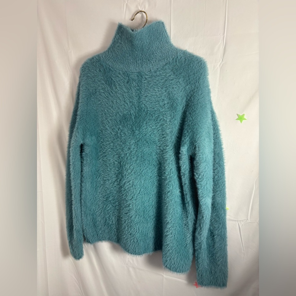 J'AIME LA VIE Paris Oversized Soft Turquoise Turtle Neck Women’s Size‎ S-L